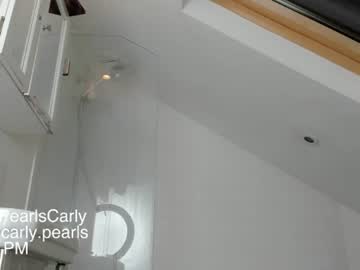 Carly Pearls video